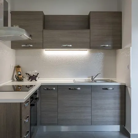 Appartamento Spacious With Terrace Near Old Town *